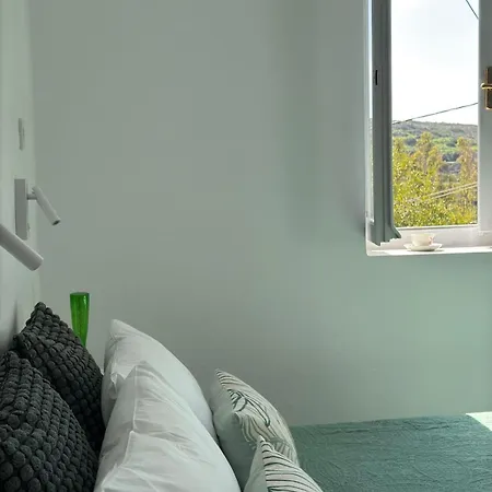 帕莱欧斯客房酒店 招待所 3*