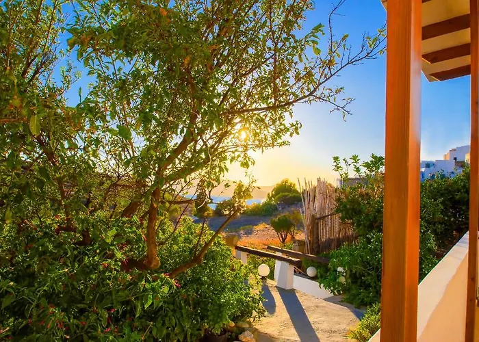 Guest house Palaios Plaka (Milos)