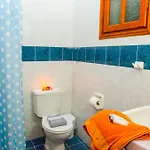 Palaios بيت ضيافة