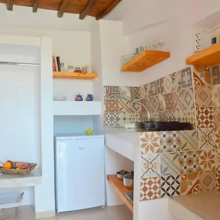 Palaios Plaka (Milos)