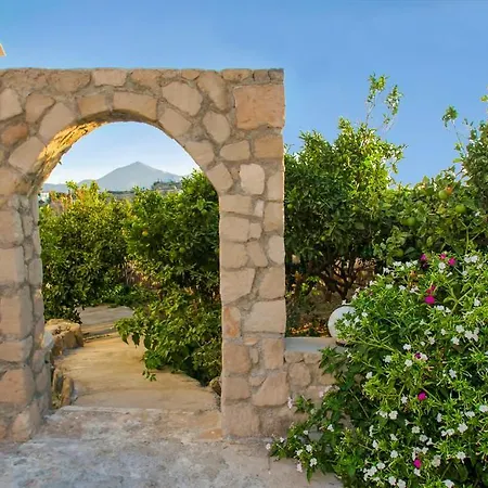 Palaios Guest house Plaka (Milos)