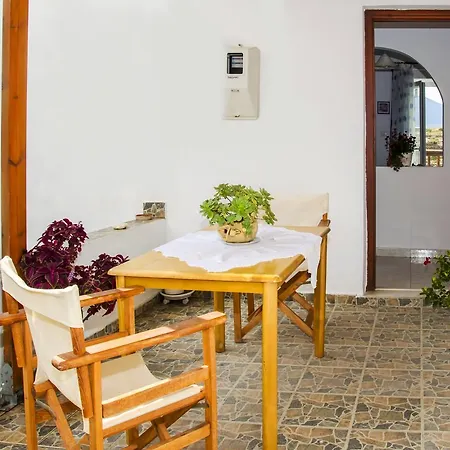 Guest house Palaios